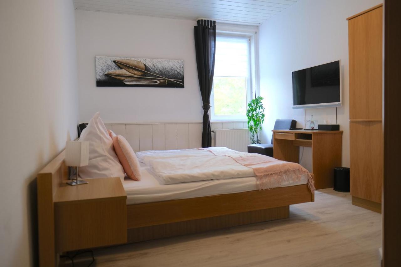 Hotel Zur Linde Salzgitter Εξωτερικό φωτογραφία