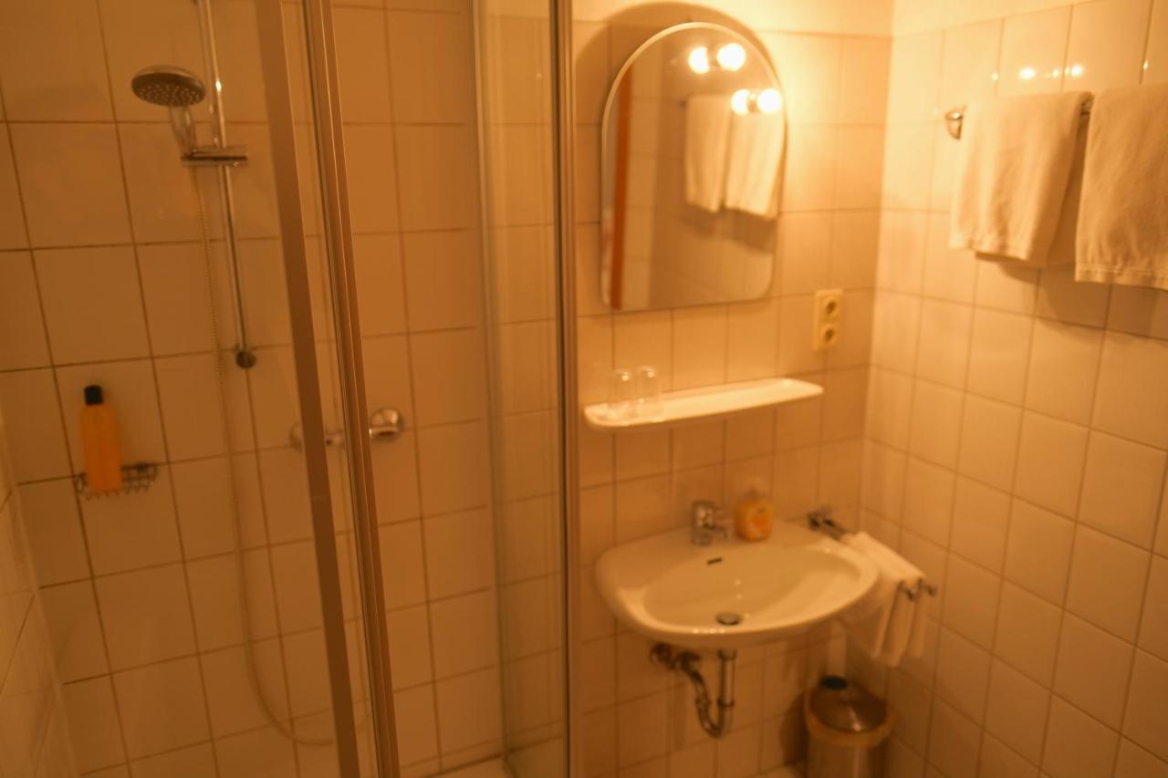 Hotel Zur Linde Salzgitter Εξωτερικό φωτογραφία